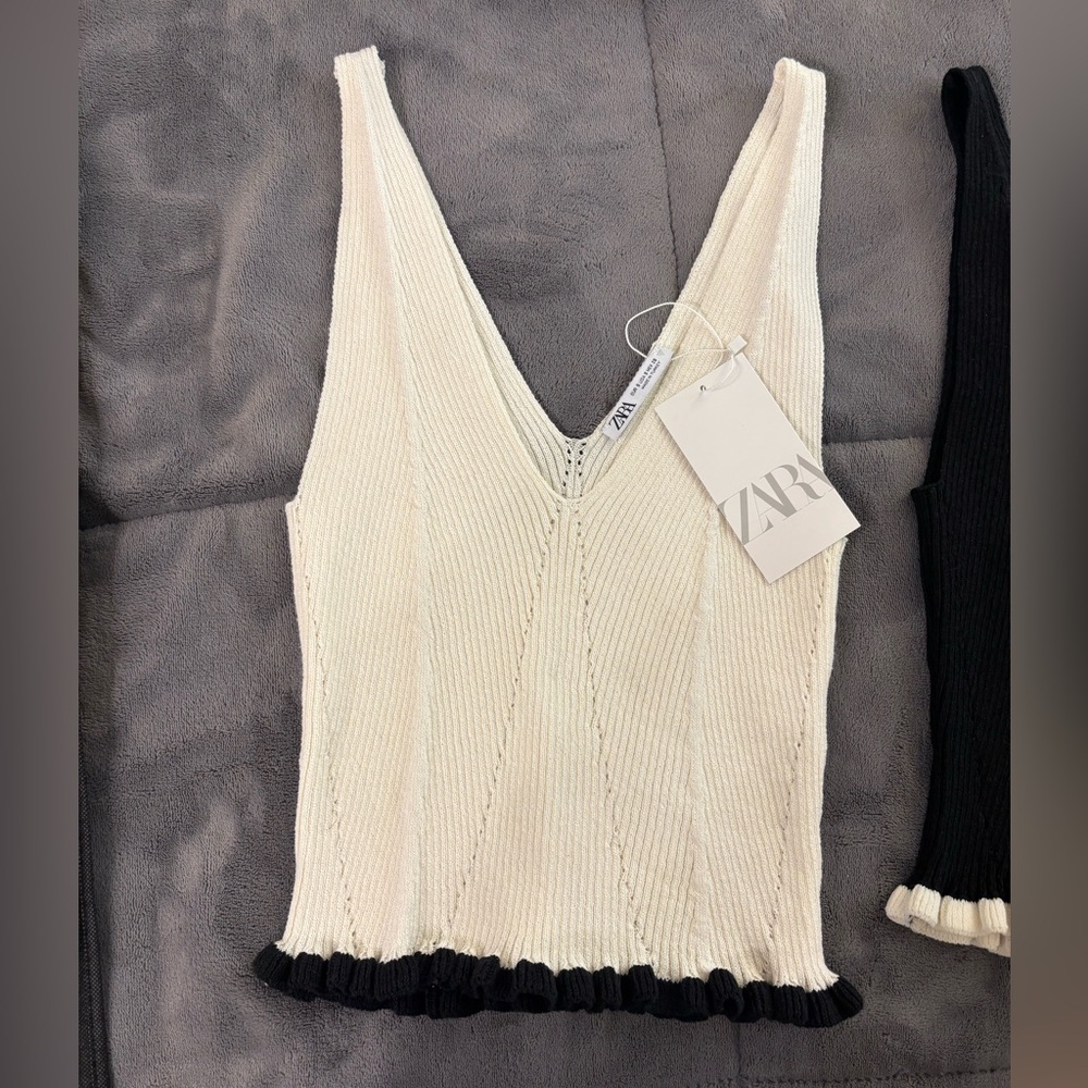 White knit tank